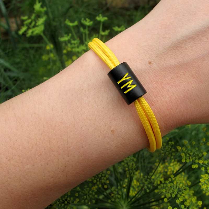 YoungMinds Hello Yellow bracelet front